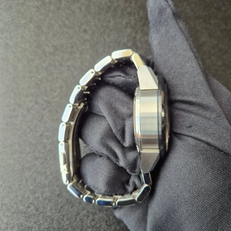 Thumb Carrera Calibre Heuer 01 43 Stainless Steel / Grey / Bracelet