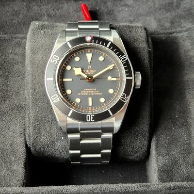 Heritage Black Bay Black Manufacture / Bracelet