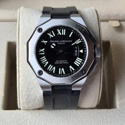 Riviera XXL Magnum Automatic Stainless Steel / Black / Rubber