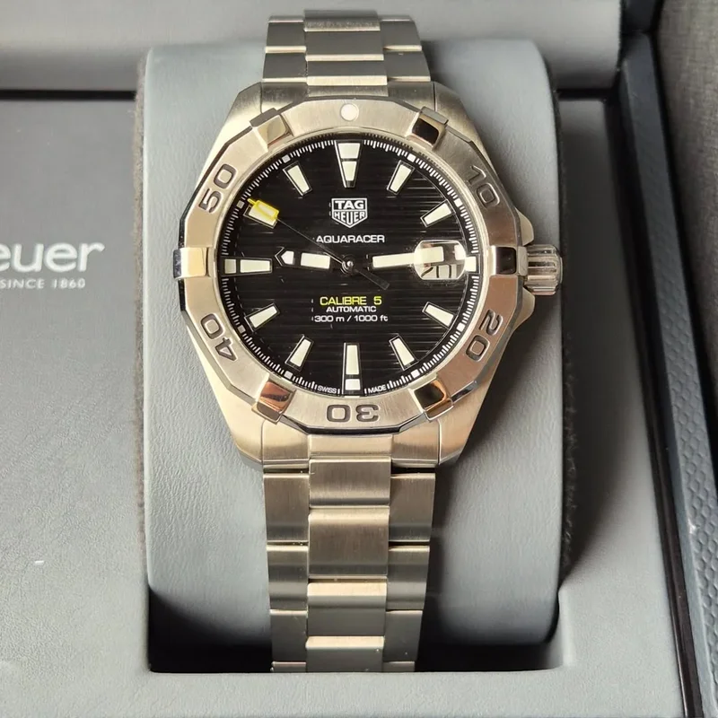 Aquaracer 300M Calibre 5 Automatic 41 Stainless Steel / Black / Bracelet