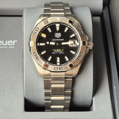 Aquaracer 300M Calibre 5 Automatic 41 Stainless Steel / Black / Bracelet