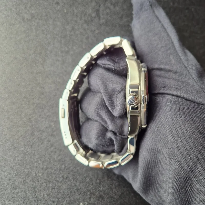 Thumb Aquaracer 300M Calibre 7 GMT Stainless Steel / Black / Bracelet