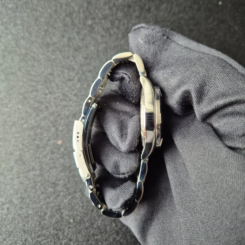 Thumb Hydroconquest Quartz 31 / Stainless Steel / White - Diamond