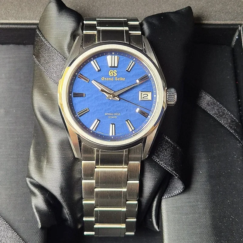 Spring Drive Evolution 9 Stainless Steel / Lake Suwa / Bracelet