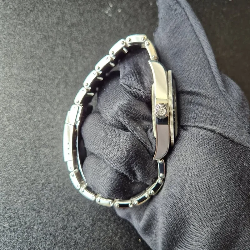 Thumb Black Bay Fifty-Eight Stainless Steel / Navy Blue / Bracelet