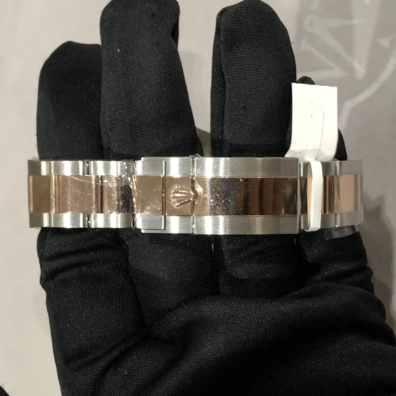 Thumb GMT-Master II Stainless Steel / Everose / CHNR / Oyster