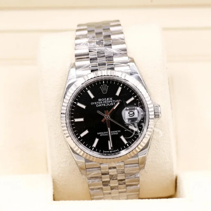 Datejust 36 Stainless Steel / Fluted / Black / Jubilee