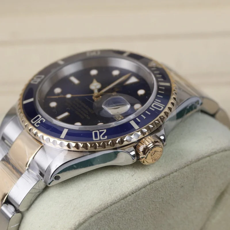 Thumb Submariner Date 16613 Blue Tritium