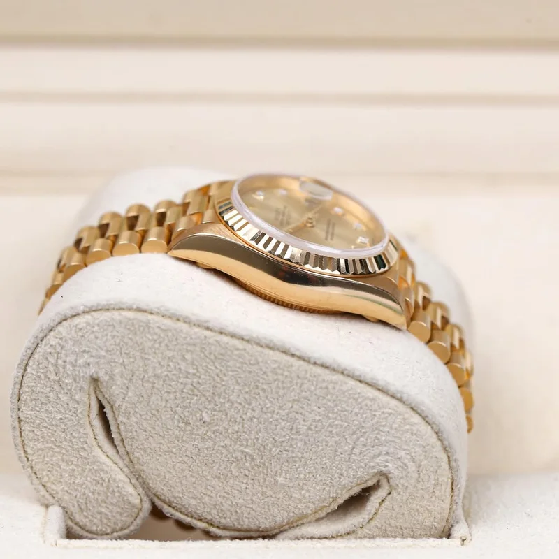 Thumb Lady-Datejust 26 All Yellow Gold 79178