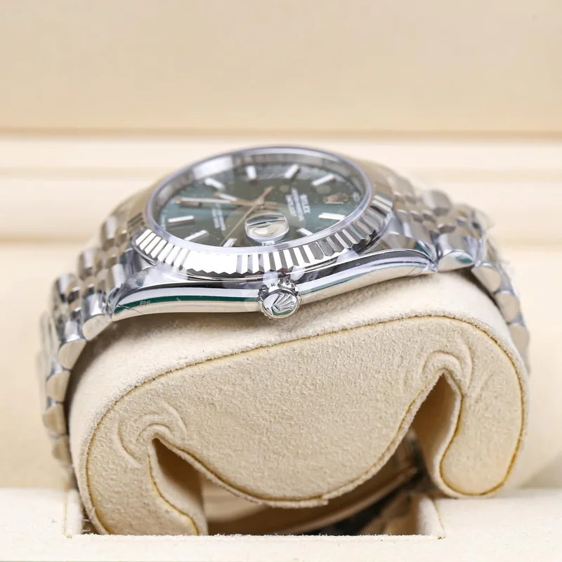 Thumb Datejust 41 Stainless Steel - Fluted / Green / Jubilee