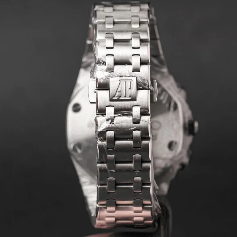 Thumb Royal Oak Offshore 26170 Chronograph Panda