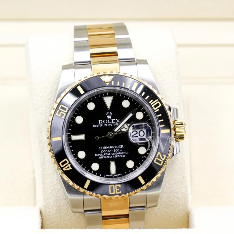 Submariner Date Rolesor / Black / Cerachrom