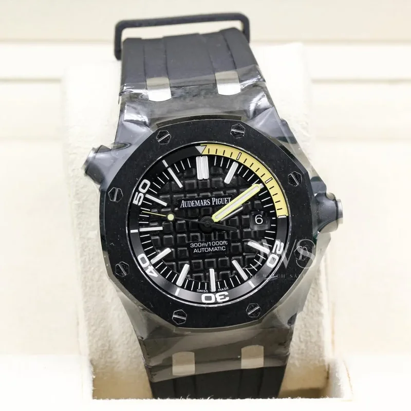 Royal Oak Offshore Diver Forged Carbon