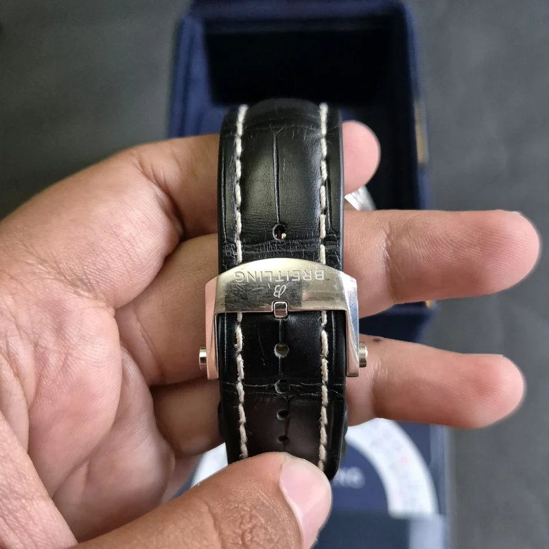 Thumb Navitimer Automatic 41 Automatic Stainless Steel / Black / Croco / Folding