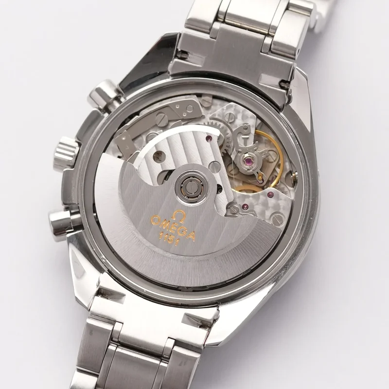 Thumb OMEGA Speedmaster MK40 Triple date 3520.53 Automatic Chronograph