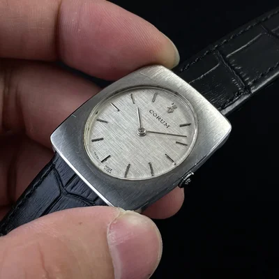 CORUM Rectangular