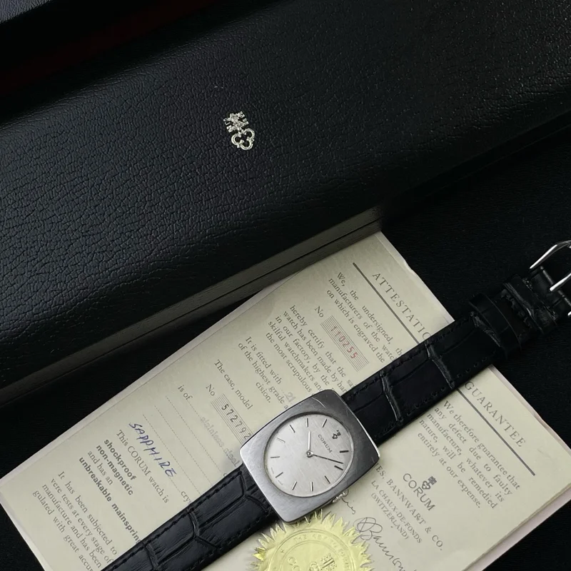 Thumb CORUM Rectangular