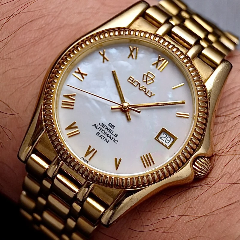 Thumb BOVALY Automatic MOP dial