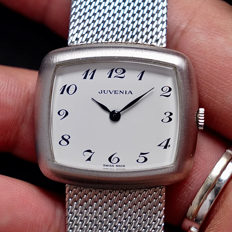 Thumb JUVENIA TV-shape manual enamel dial breguet