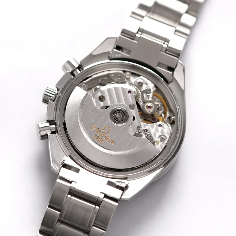 Thumb OMEGA Speedmaster MK40 Triple date 3520.53 Automatic Chronograph