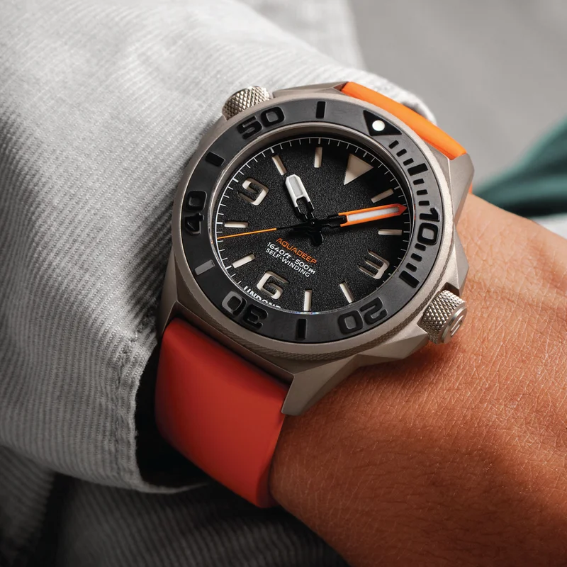 Thumb Aquadeep Signal Orange Automatic