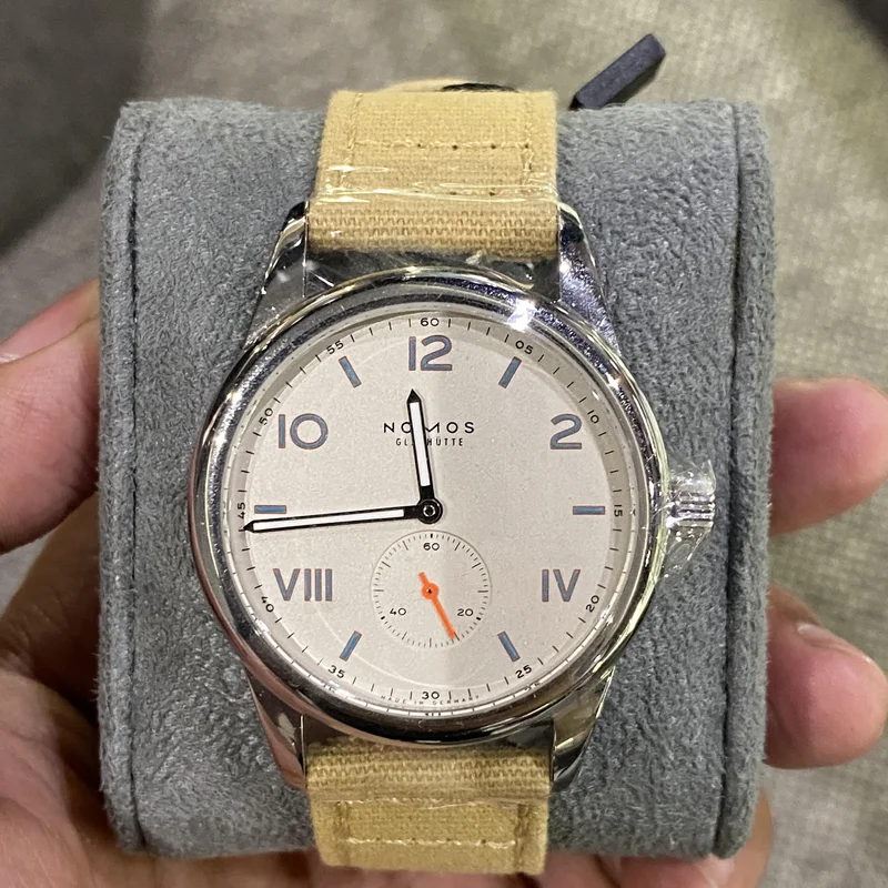 Club Campus 38 Silver