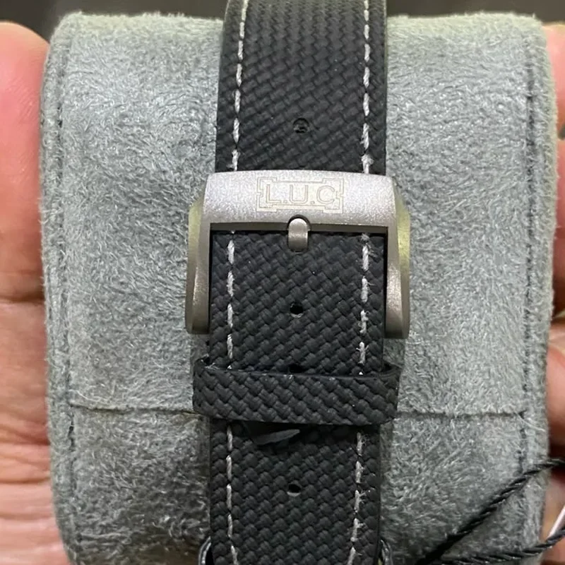 Thumb L.U.C Time Traveler One Black
