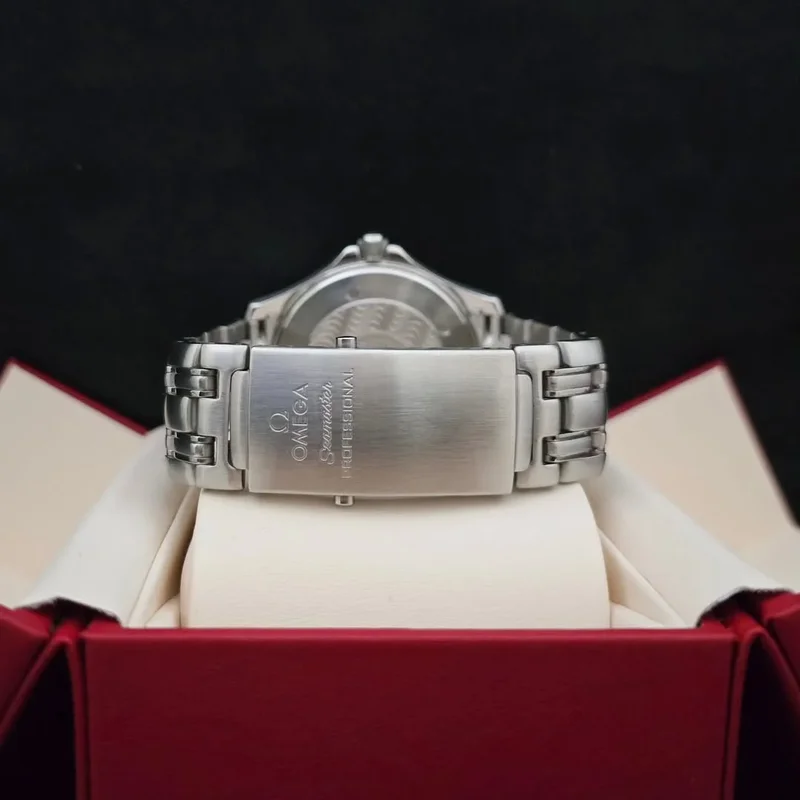 Thumb Seamaster Diver 300M Automatic 41 Stainless Steel / Blue / Bracelet / James Bond