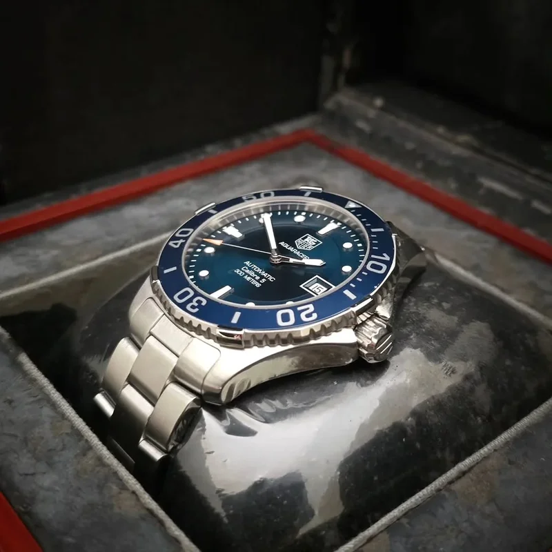 Thumb Aquaracer 300M Calibre 5 41 Stainless Steel / Blue / Bracelet