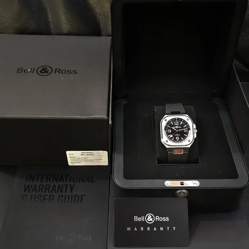 Thumb BR 05 GMT Stainless Steel Black