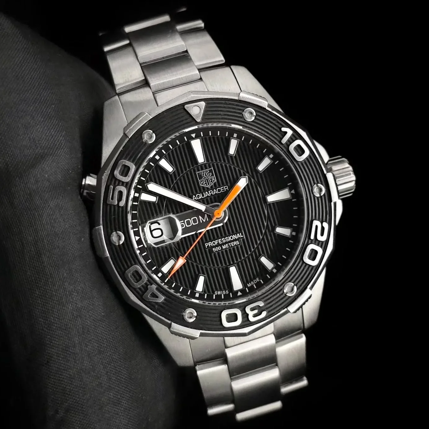 Aquaracer 500M Quartz 43 Stainless Steel / Black / Bracelet