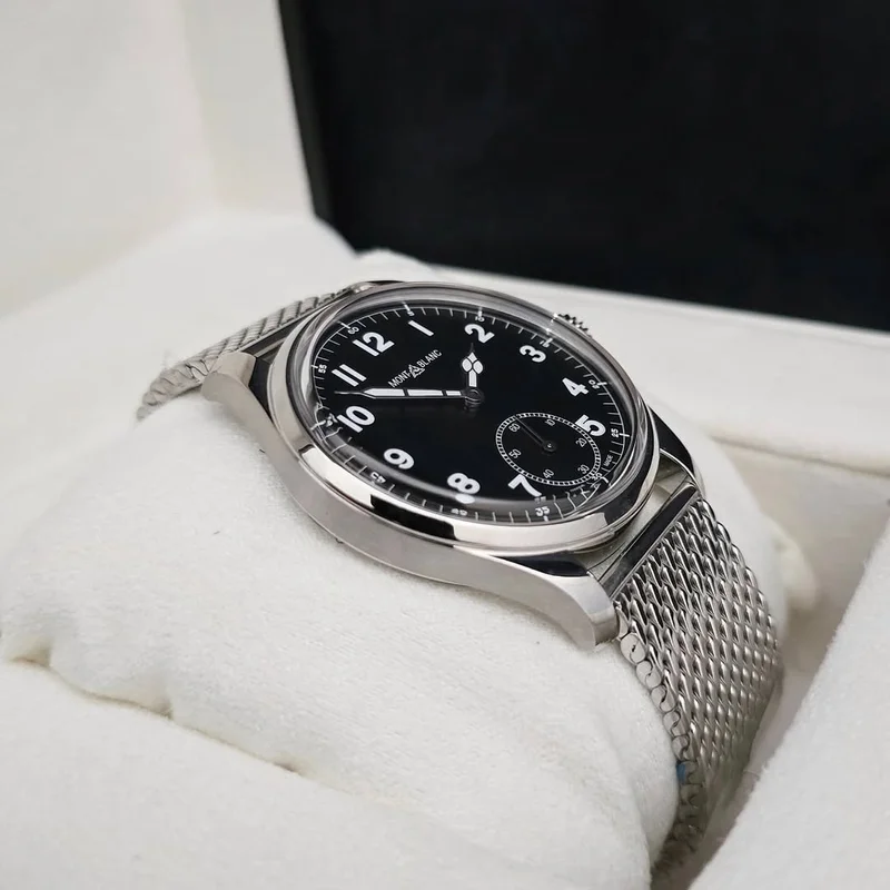 Thumb 1858 Manual Small Second Stainless Steel / Black / Mesh