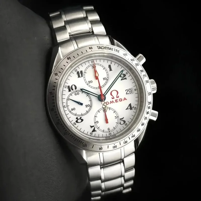 Speedmaster Date 40 Stainless Steel / White / Bracelet / Olympic Timeless