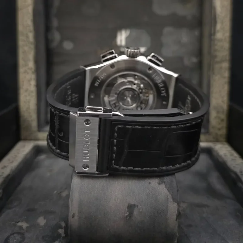 Thumb Classic Fusion 45 Chronograph Titanium / Black / Alligator