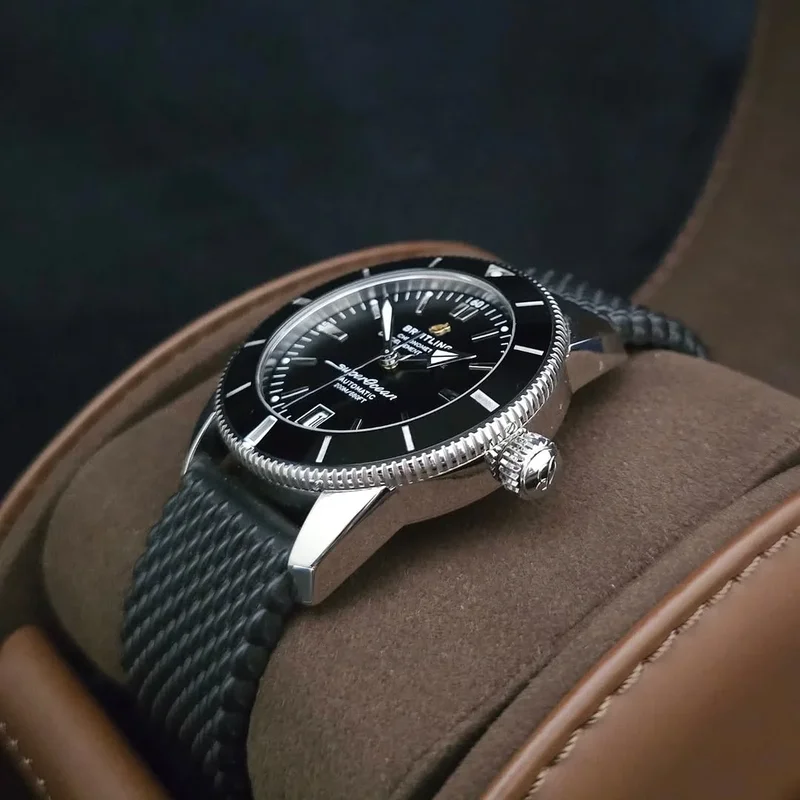 Thumb Superocean Heritage II 42 Stainless Steel / Black / Black / Rubber / Pin