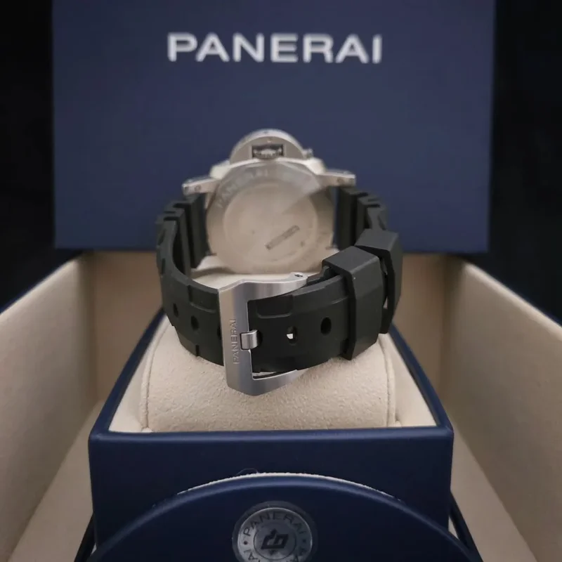 Thumb Luminor Submersible 42 3 Days Automatic Stainless Steel / Black