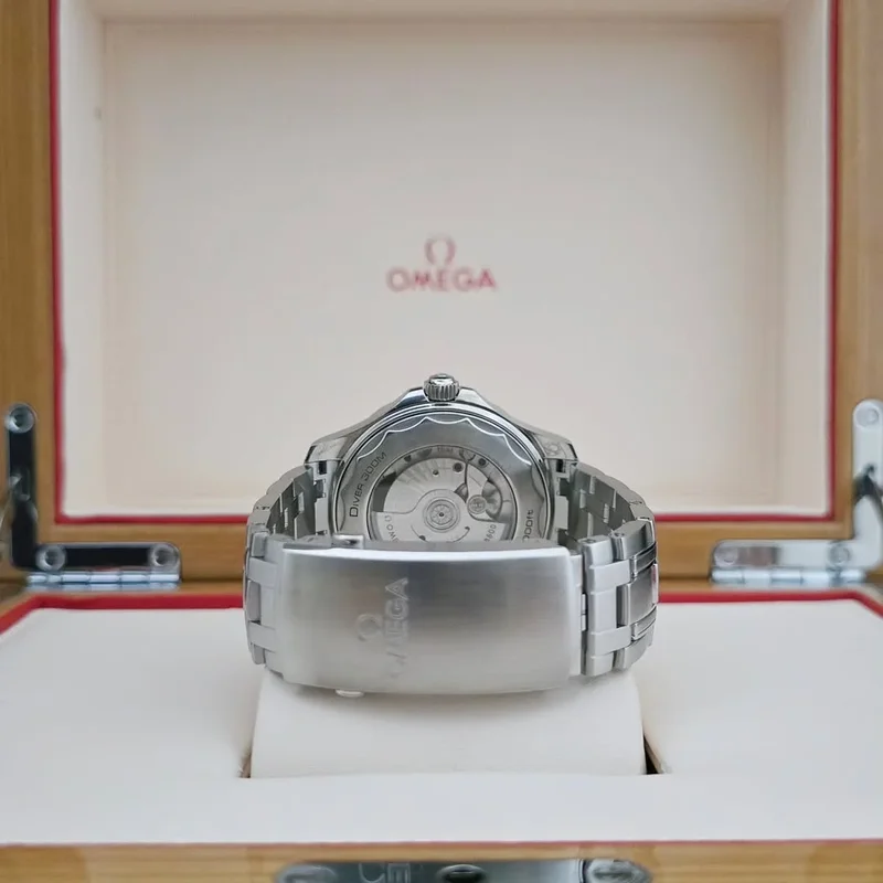 Thumb Seamaster Diver 300M Master Co-Axial 42 Stainless Steel / Blue / Bracelet