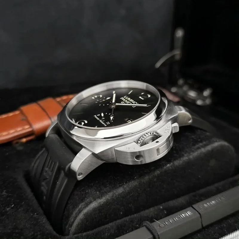 Thumb Luminor 1950 3 Days GMT Power Reserve Automatic Acciacio 44mm