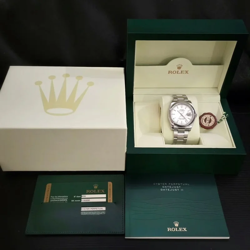 Thumb Datejust 36 Stainless Steel Domed / Oyster / Silver