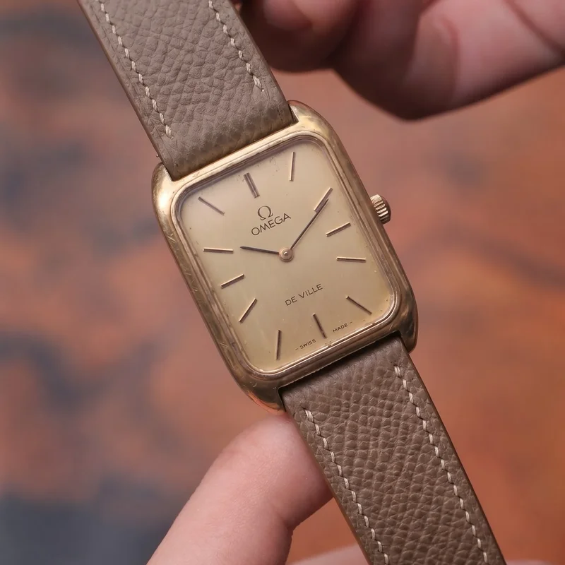 Vintage Omega de Ville