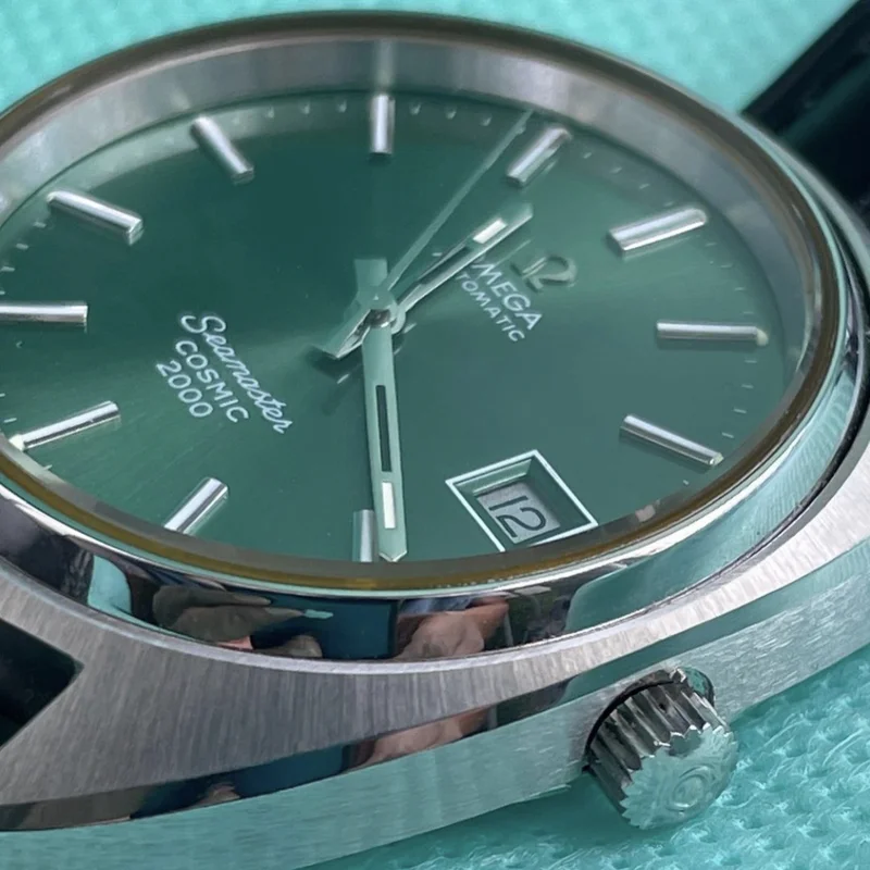Thumb Seamaster Cosmic 2000 / Green