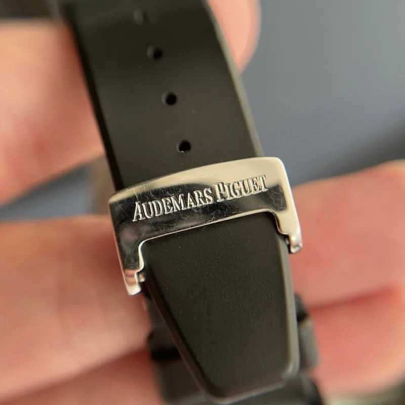 Thumb Royal Oak Offshore 26170 Chronograph Volcano