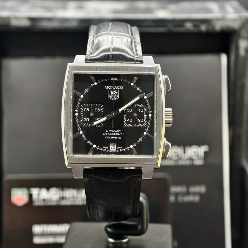 Monaco Calibre 12 Black