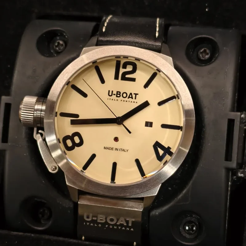 Classico Automatic Stainless Steel / Beige / Strap