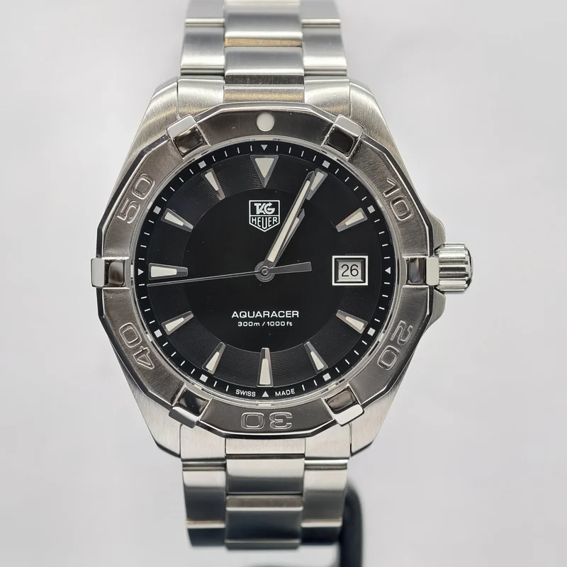 Aquaracer 300M Quartz 40.5 Stainless Steel / Black / Bracelet