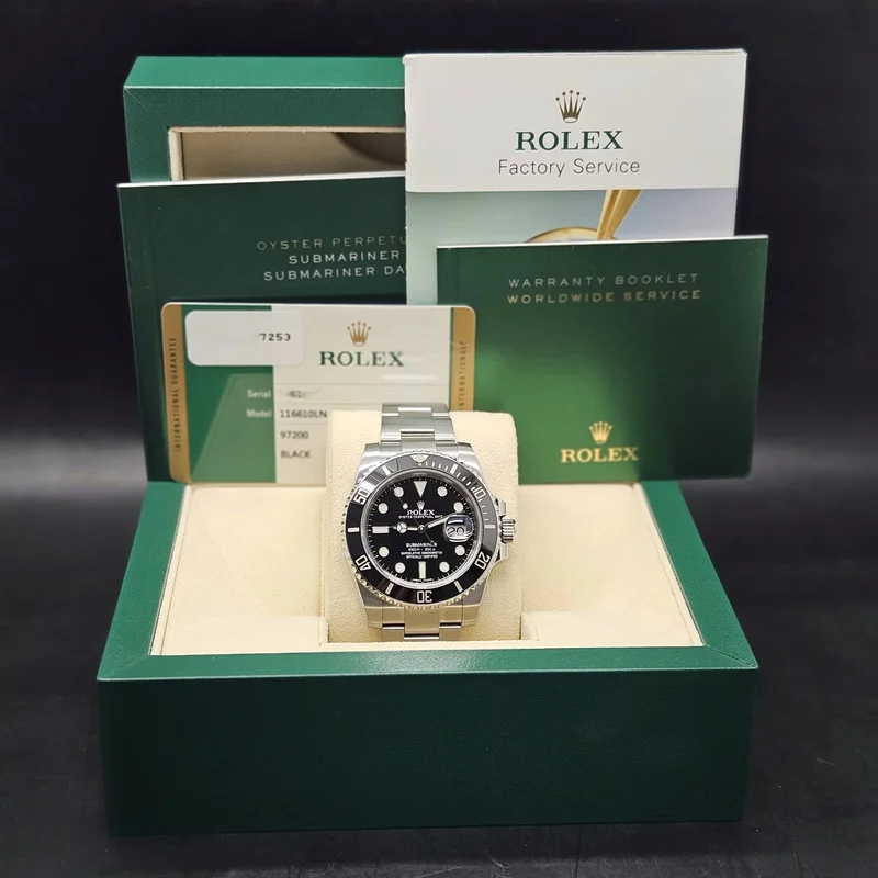 Thumb Submariner Date Stainless Steel / Black / Cerachom