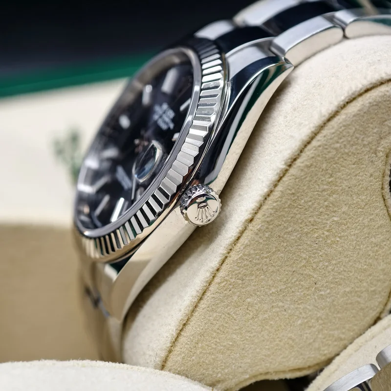 Thumb Datejust 41 Stainless Steel Fluted / Oyster / Dark Rhodium