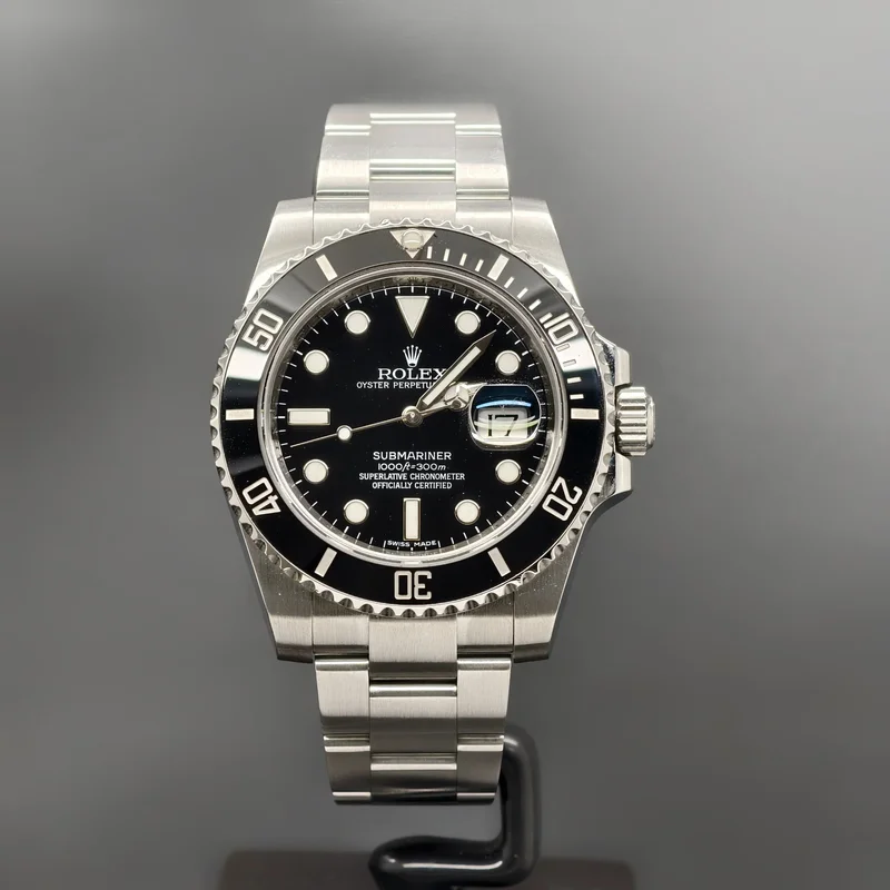 Submariner Date Stainless Steel / Black / Cerachom