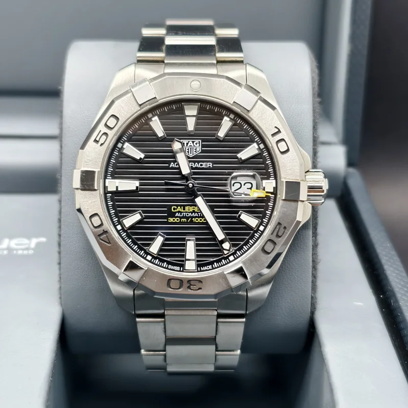 Aquaracer 300M Calibre 5 41 Stainless Steel / Black / Steel