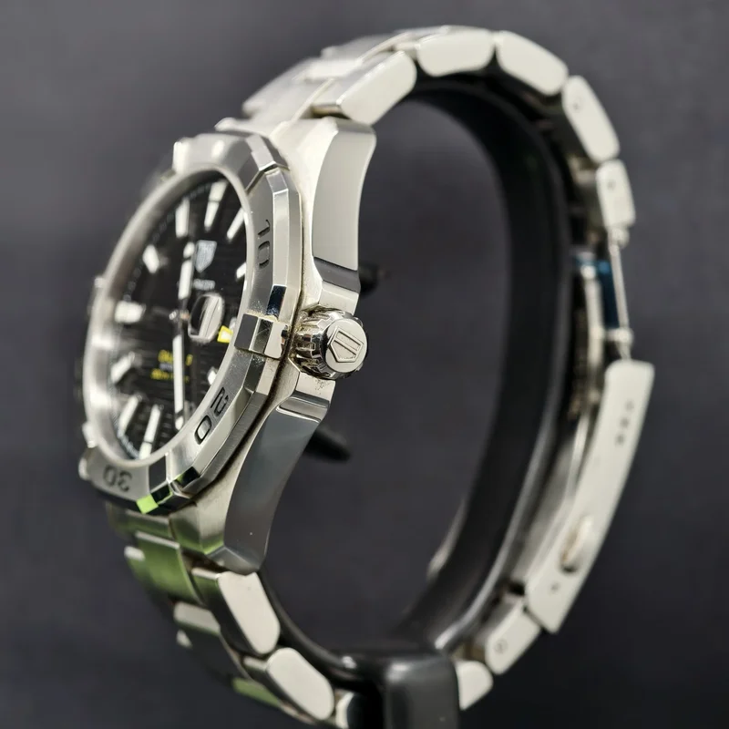 Thumb Aquaracer 300M Calibre 5 41 Stainless Steel / Black / Steel